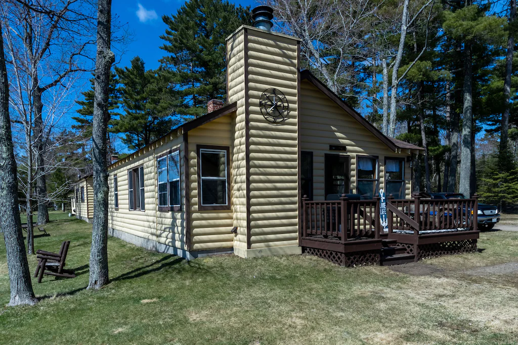 3 Dakota Cabin on Big Saint Germain Lake Twin Waters Rentals