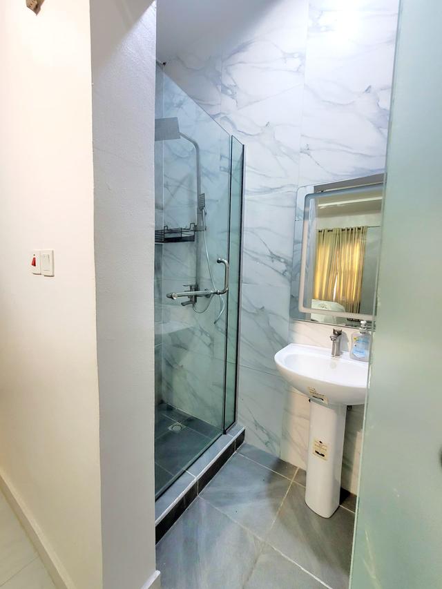 Bathroom 3