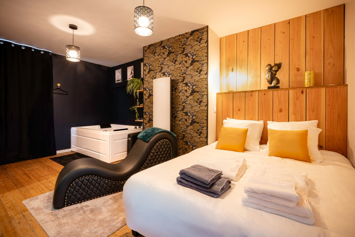 Chambre et lit Queen Size