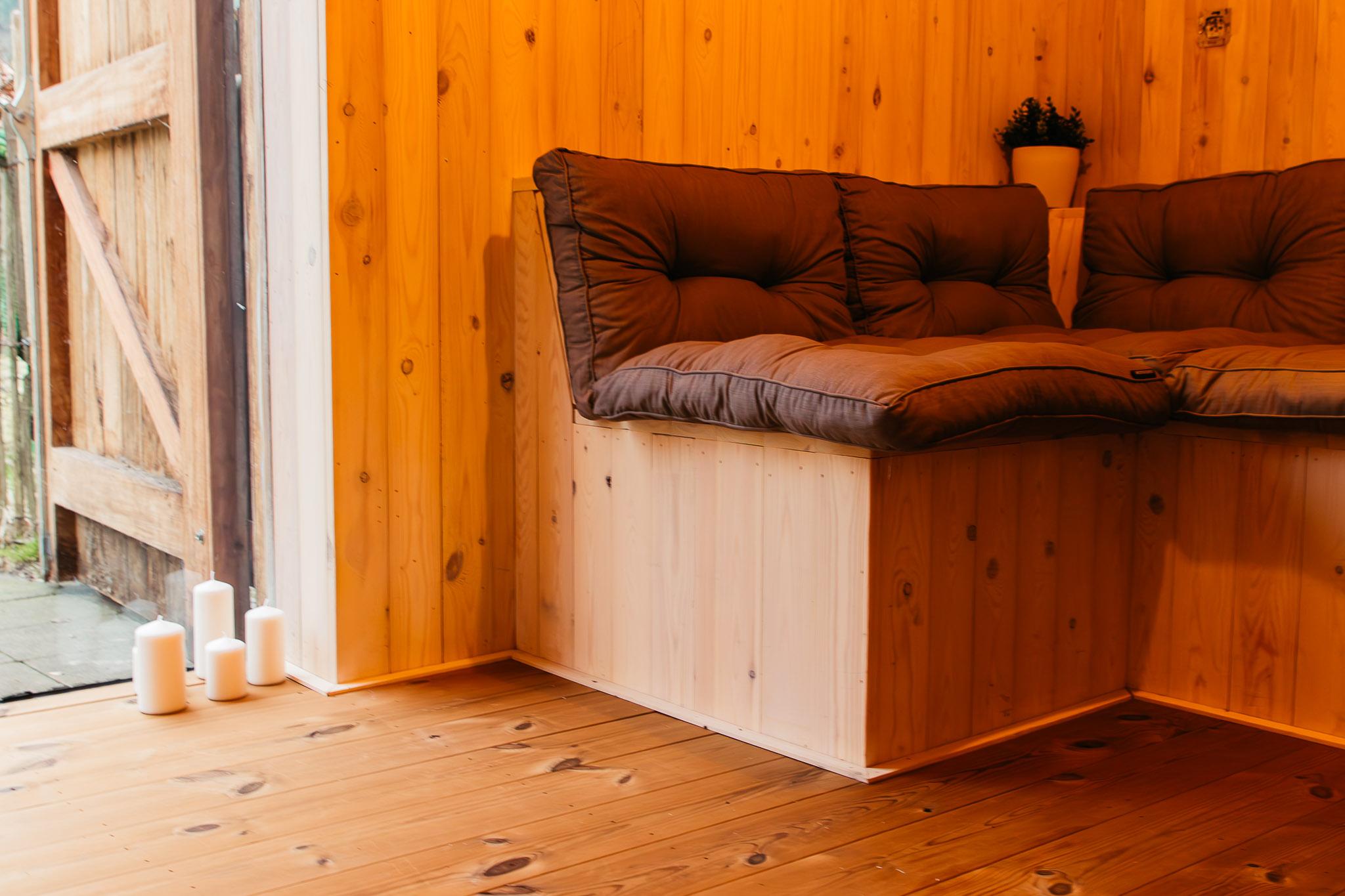 sauna lounge
