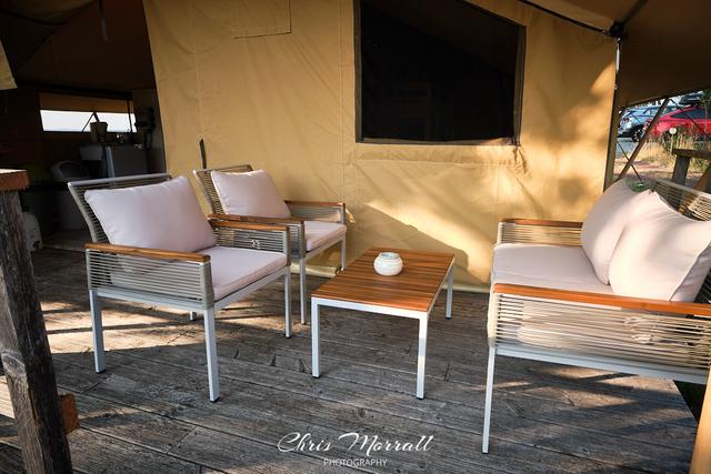 Terrace Lounge