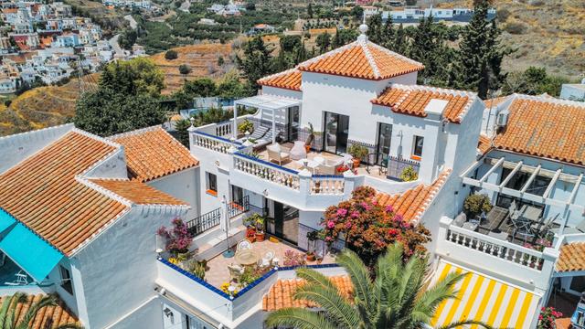 Two full privacy terraces: Casa Joya Nerja