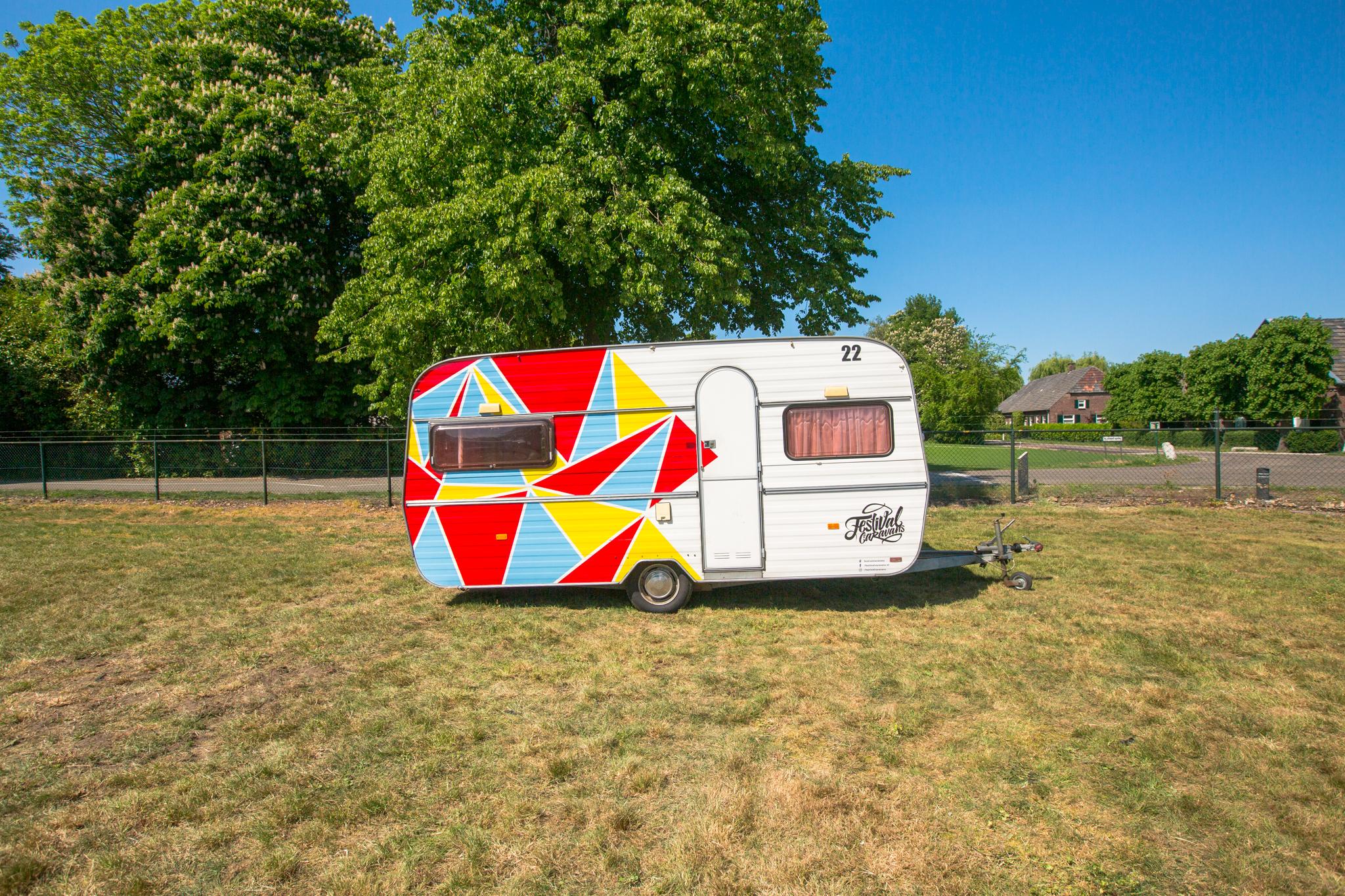 caravan 22 voorkant