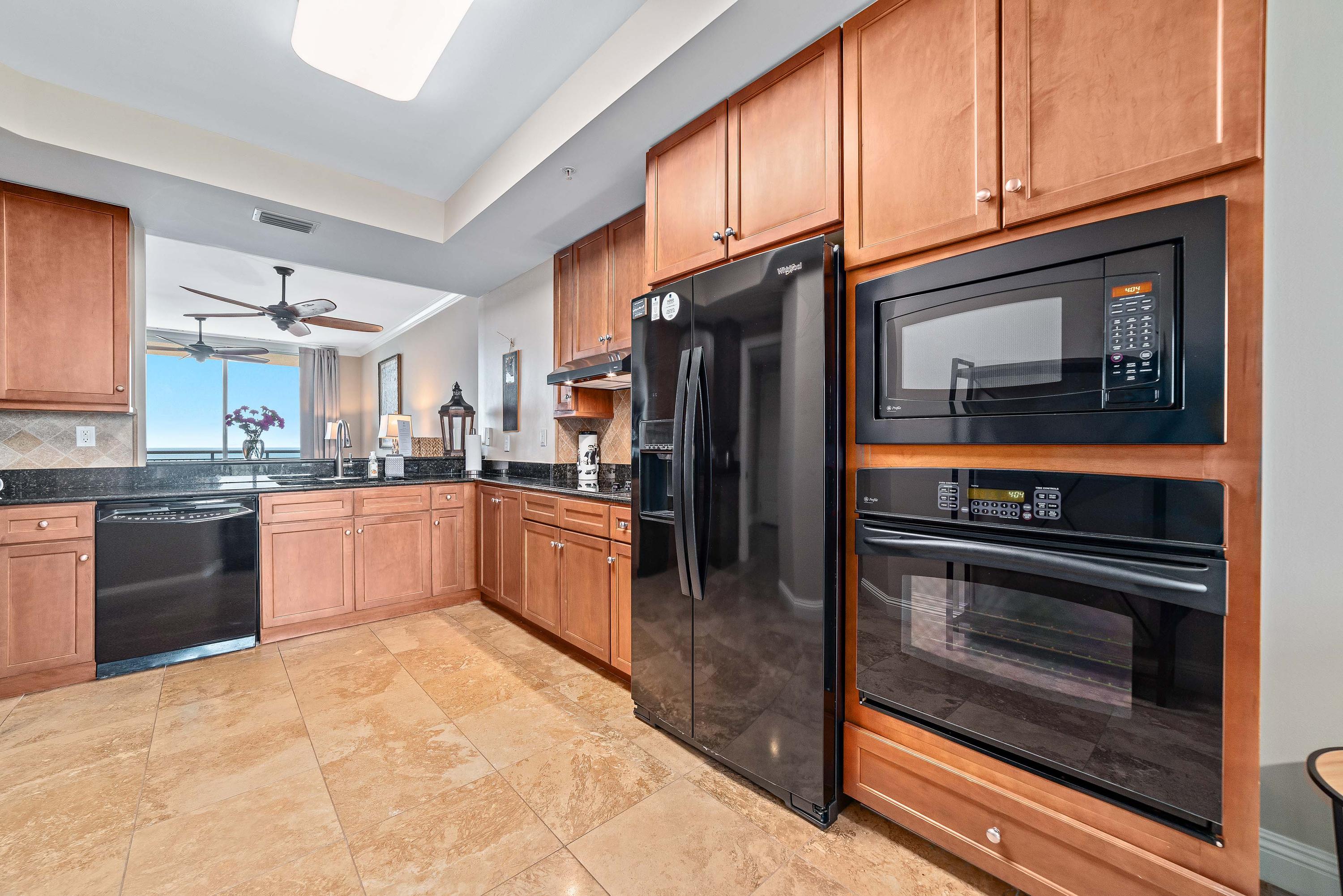 Kitchen to Gulf Balcony