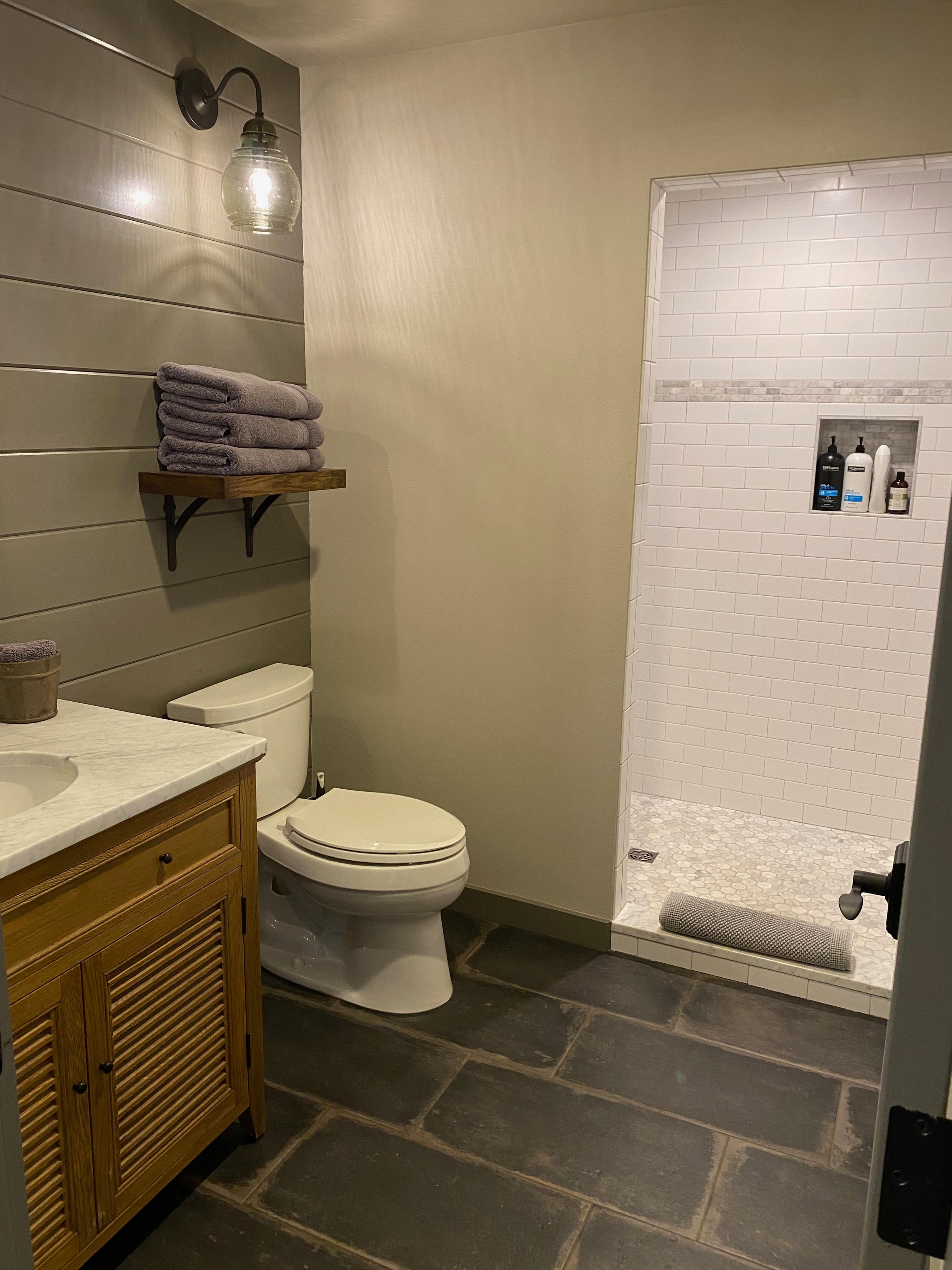 Ensuite Bath, walk-in shower