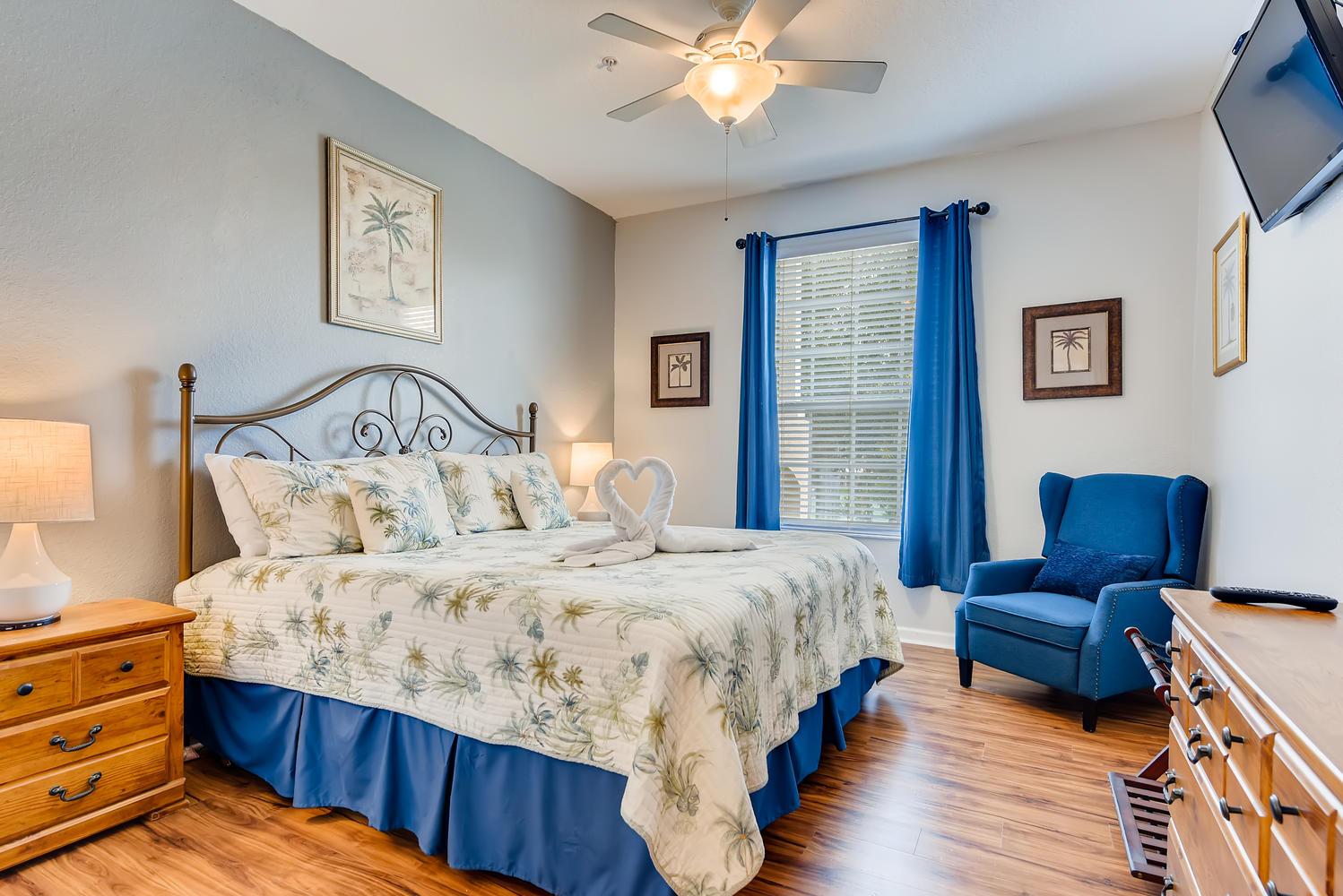 Primary Bedroom - King Suite
