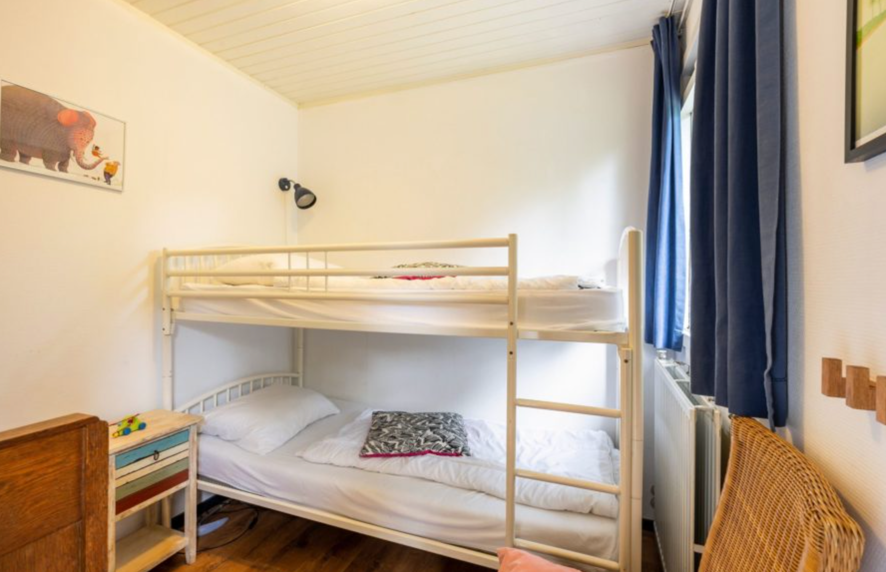 Slaapkamer met stapelbed