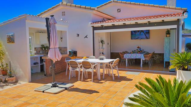 Terras en buitenkeuken