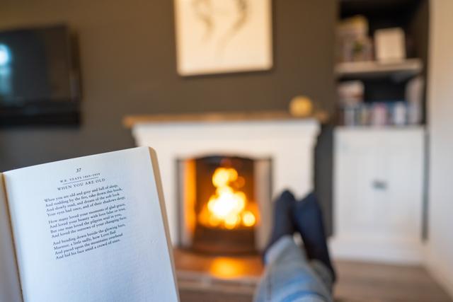 A perfect winter getaway break with open fire and chaise longue