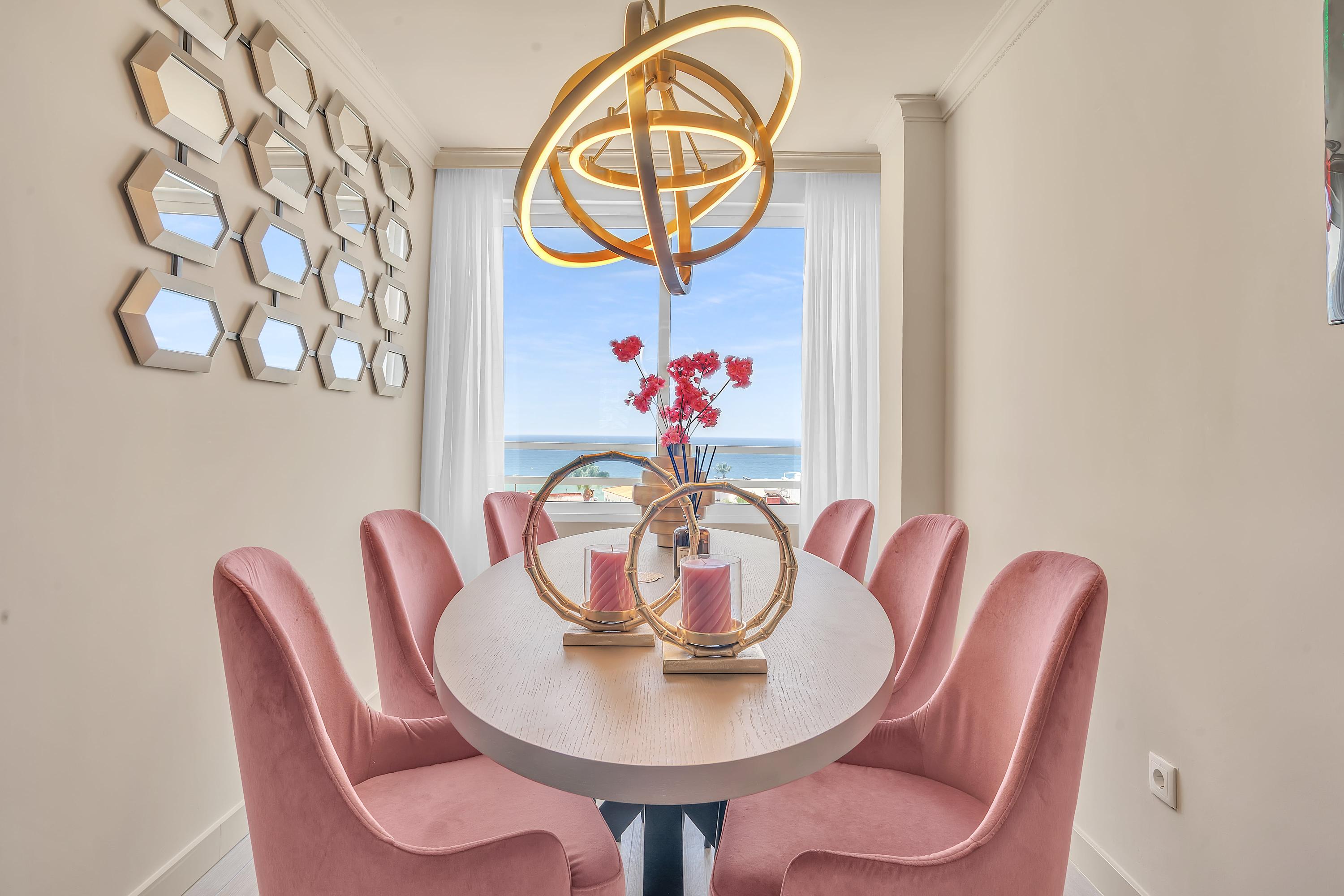 Open woonruimte met eetgedeelte – Casa Lyvanto 2.0