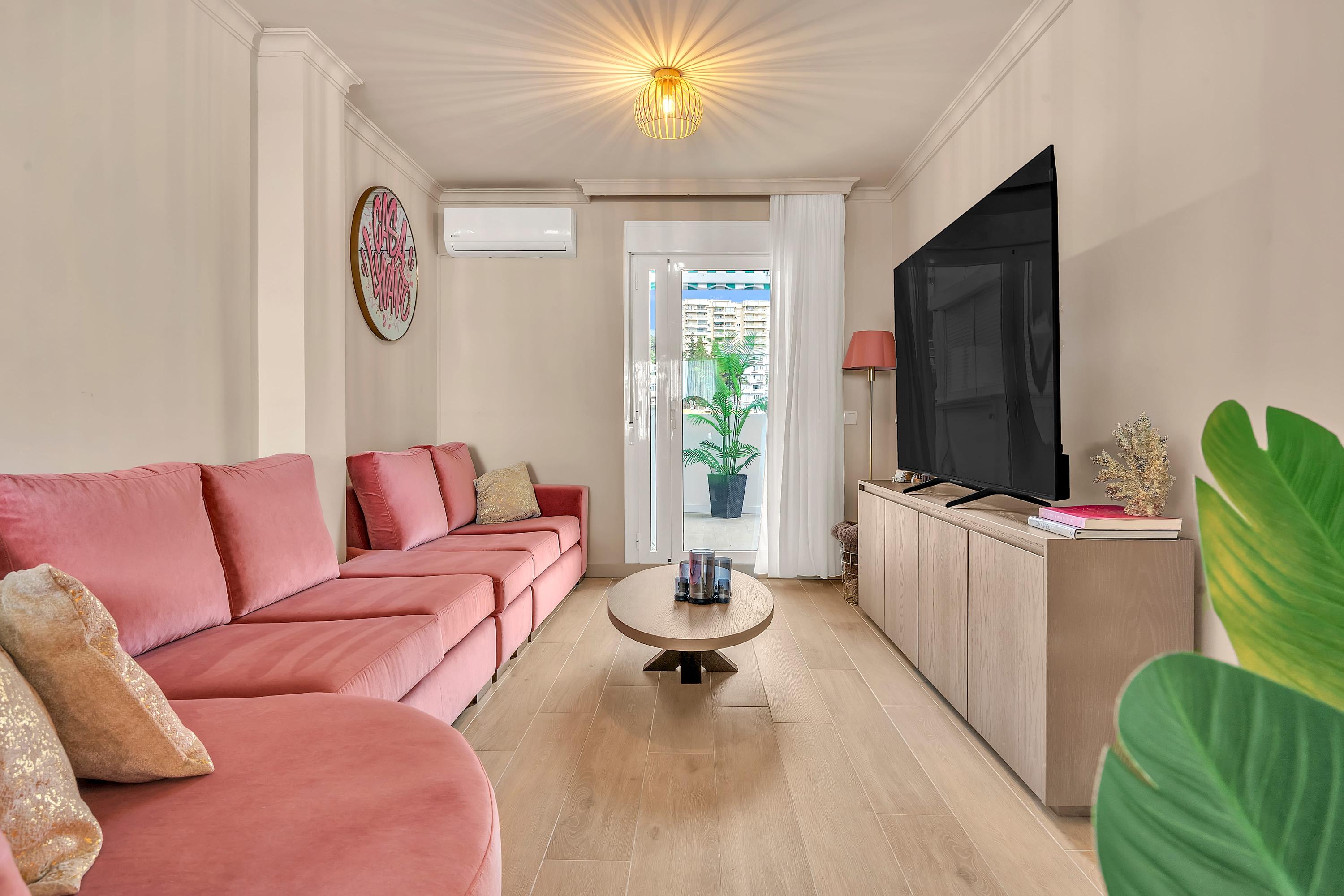 Casa Lyvanto 2.0 – Luxe appartement in het hart van Carihuela Torremolinos