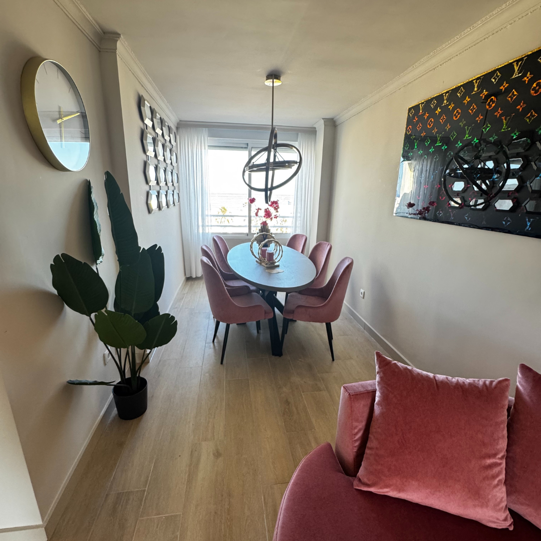 Open woonruimte met eetgedeelte – Casa Lyvanto 2.0