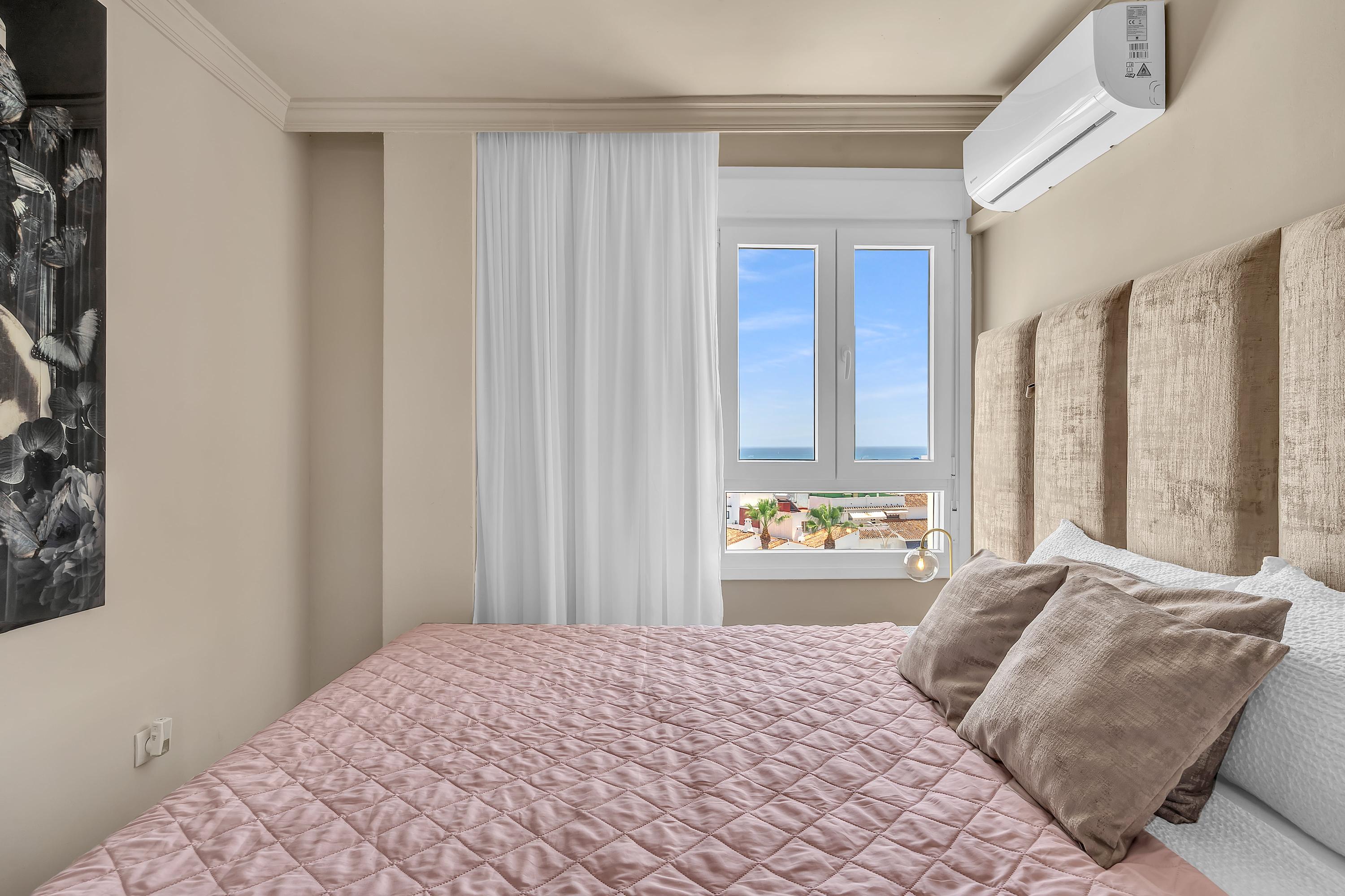 Casa Lyvanto 2.0 – Master bedroom met kingsize bed
