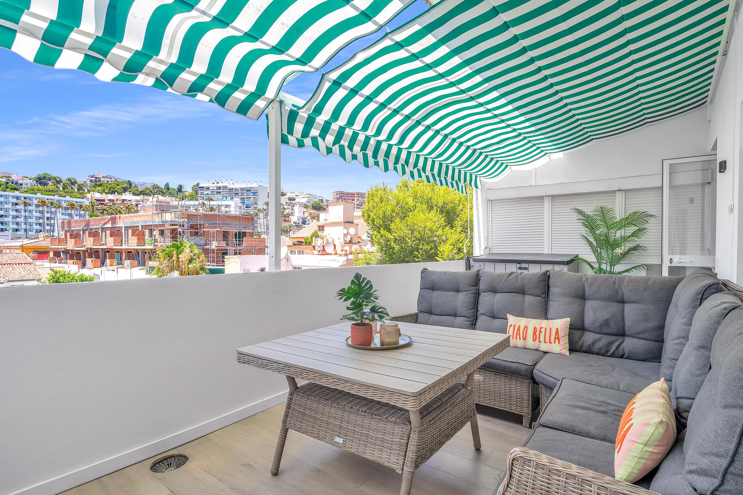 Casa Lyvanto 2.0 – Luxe appartement in het hart van Carihuela Torremolinos