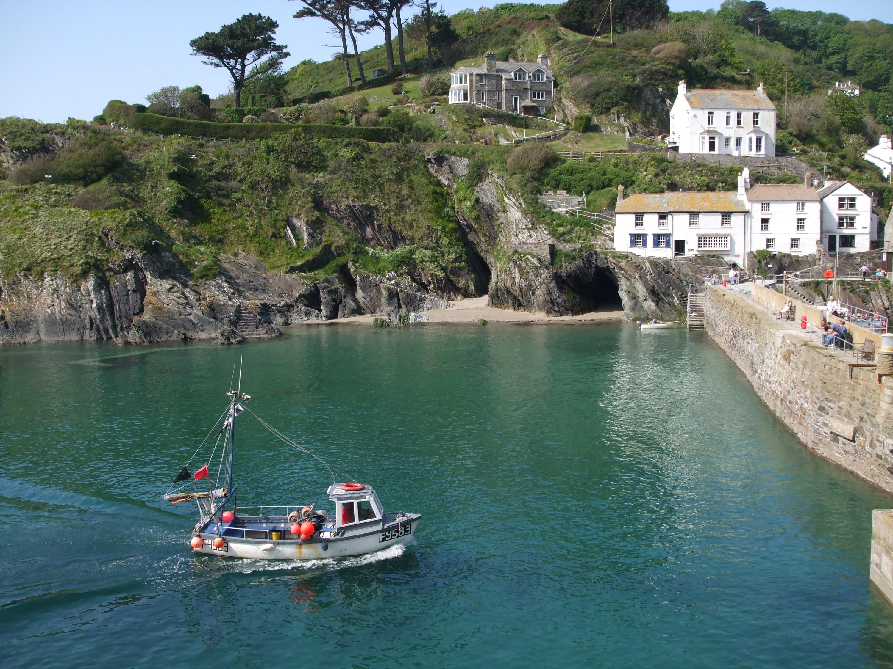 Bringing home the catch - Polperro