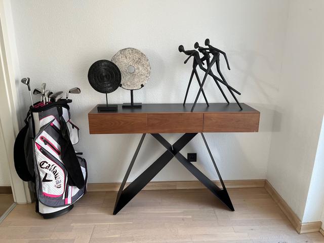 Golf set available