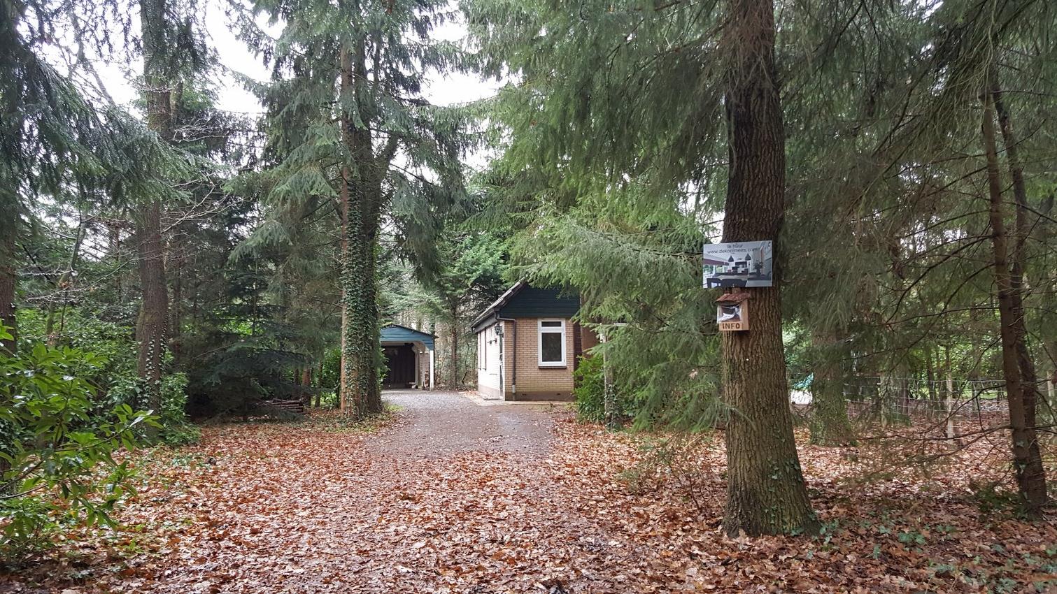 oprit met carport