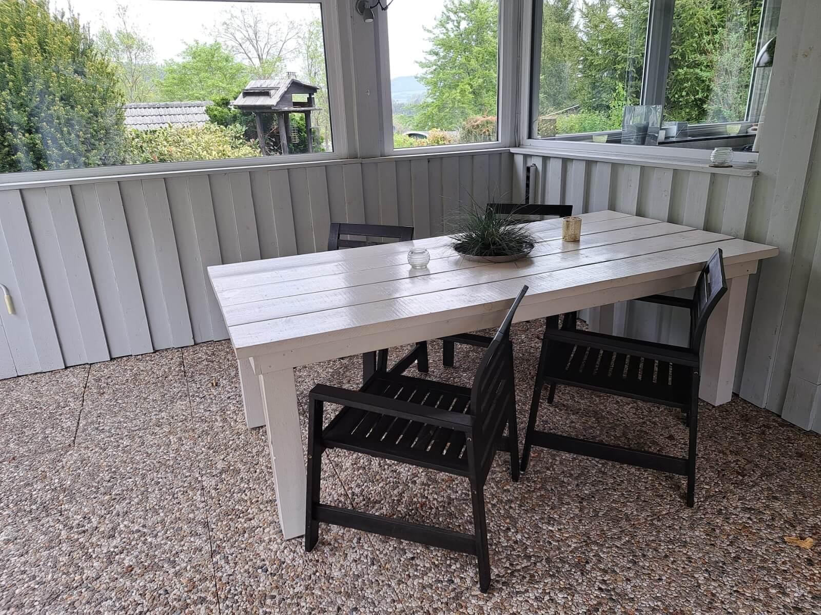 Het overdekte terras