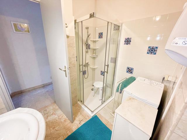 T2 Le Palais: cuarto de baño