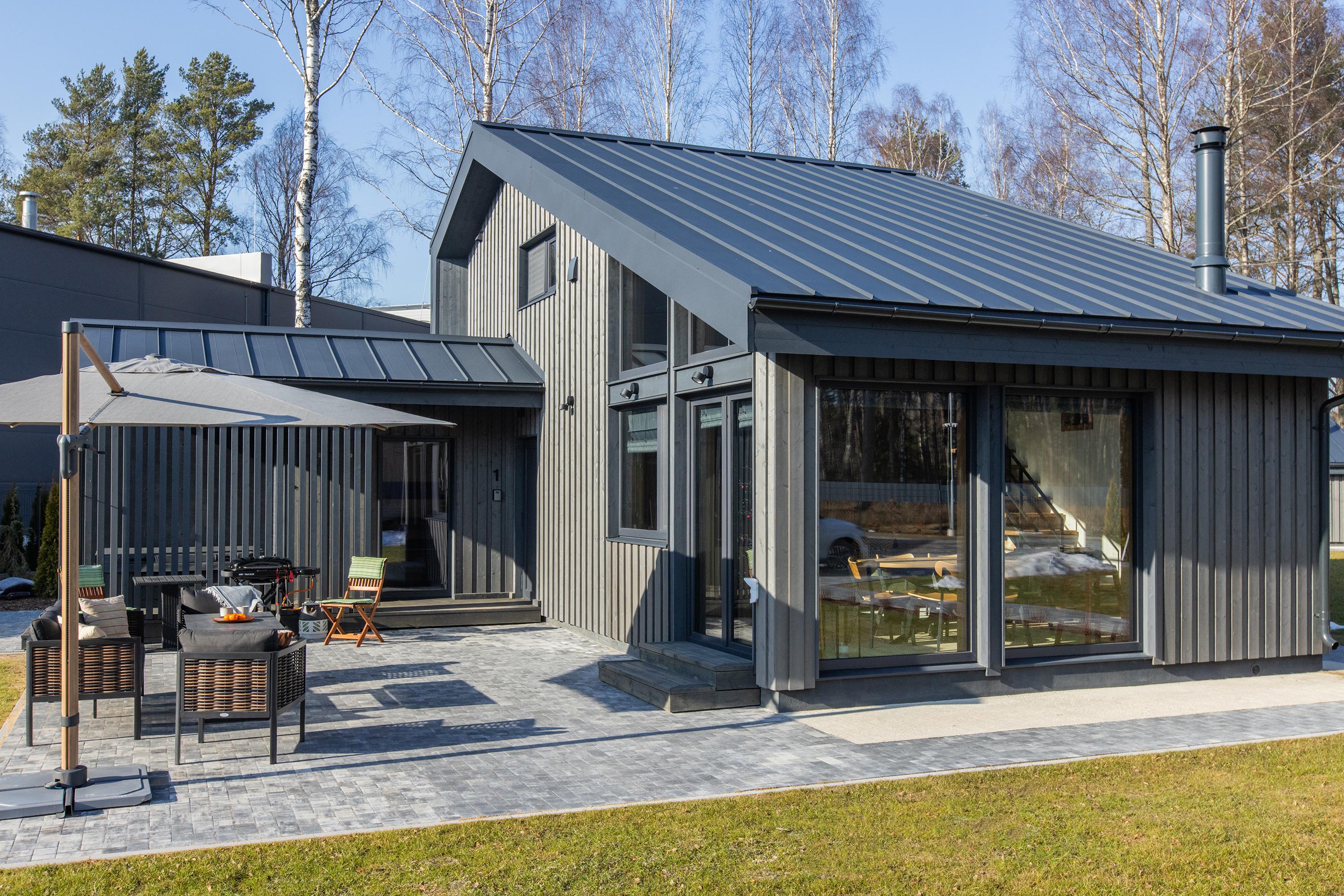 Sea House 1