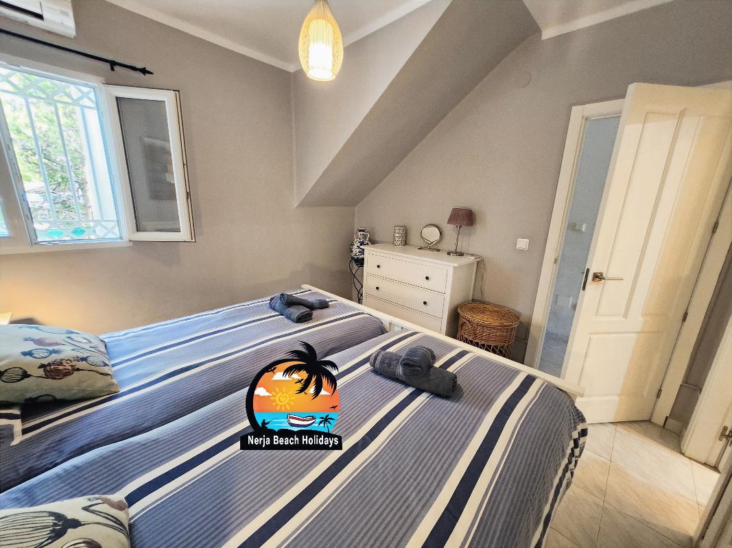 Twin Bedroom