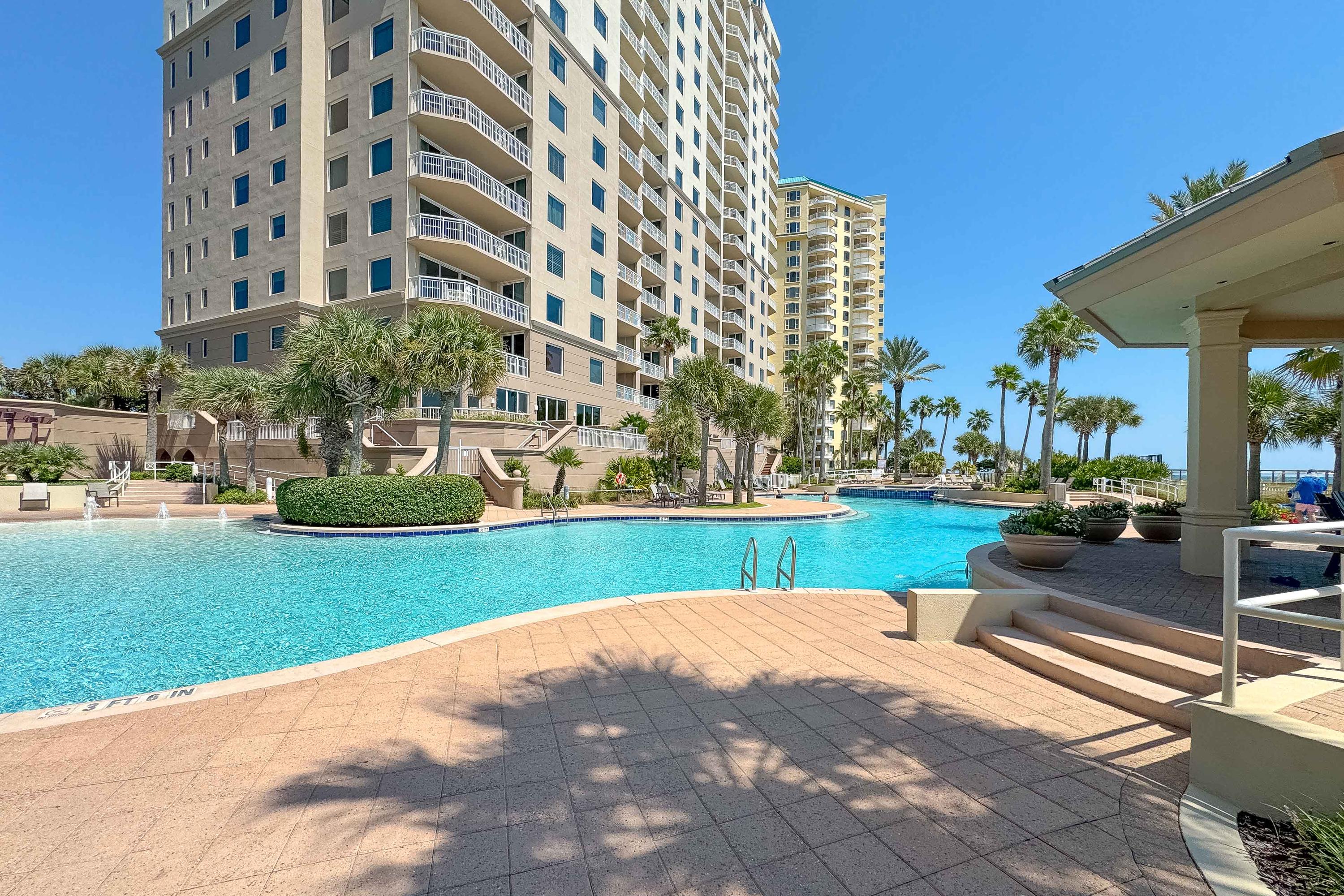 6000 sq. ft. of crystal clear pool, including zero entry area
