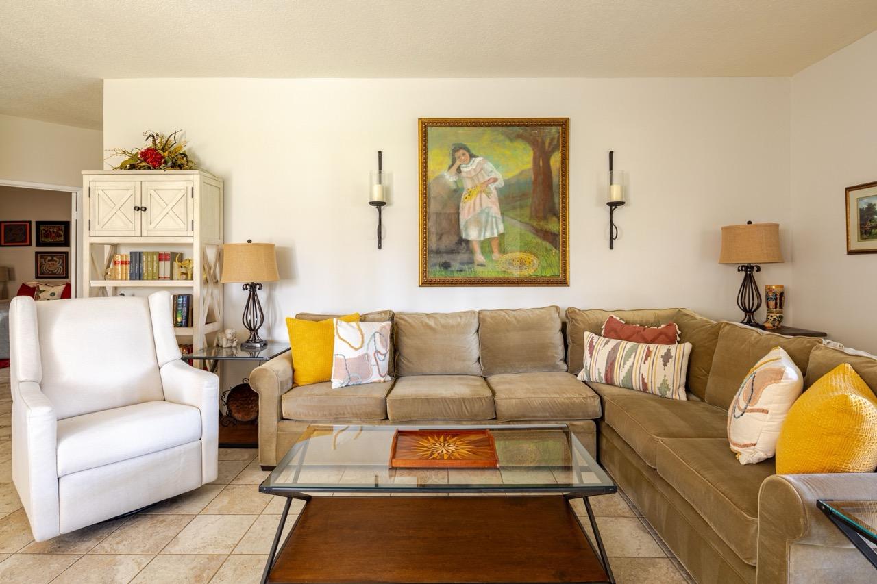 Country Club Living - Gym/Pickle/Pool/Spa Access