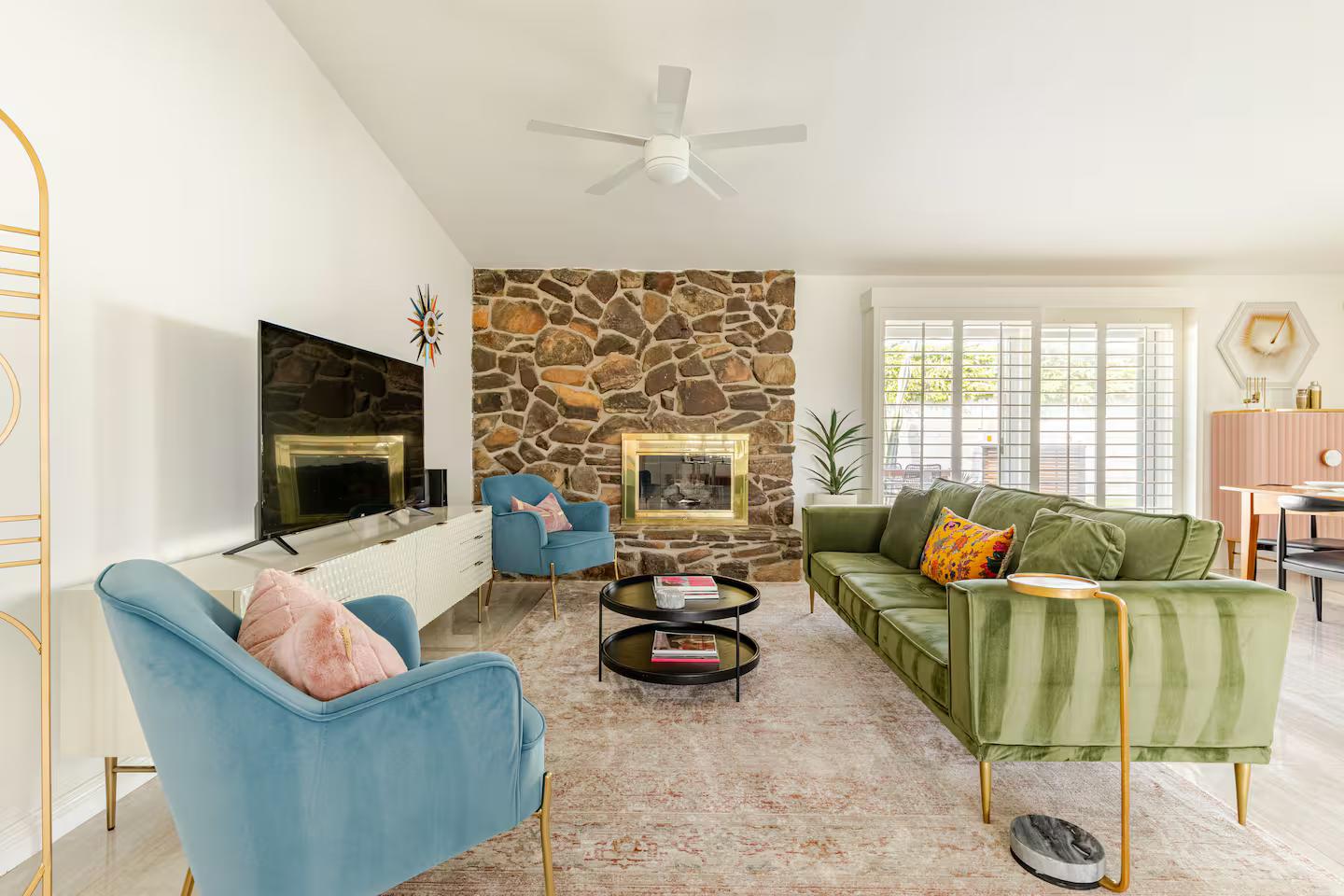 Private Pool & Grassy Backyard | Walk to El Paseo