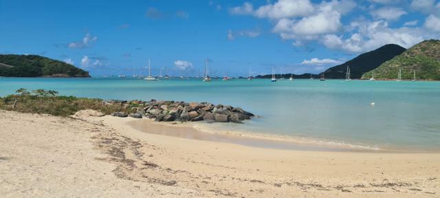 Jolly Harbour Villas Wild Lotus beach