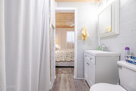 Cottage Bathroom