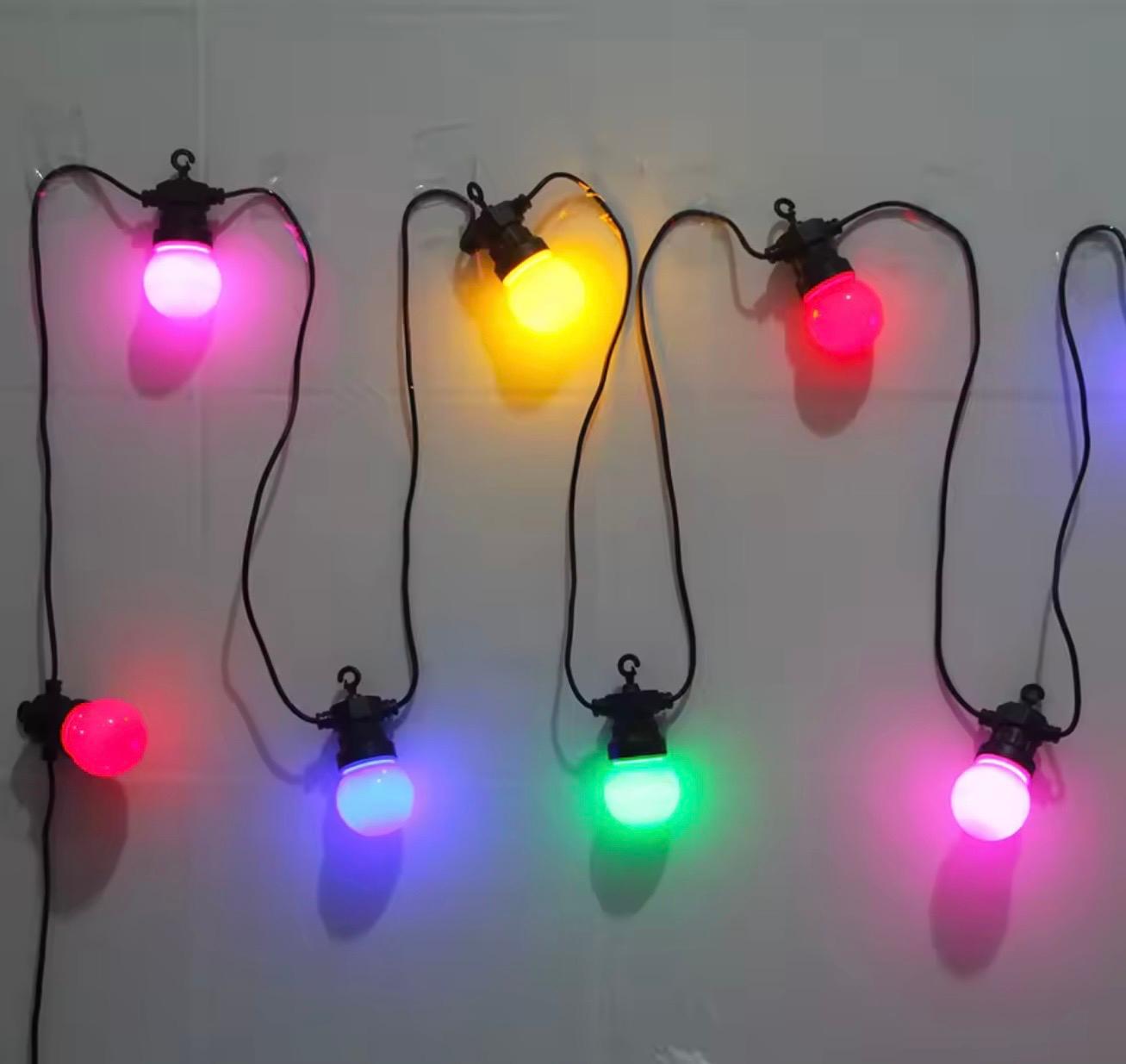 Led Gekleurde Prik Verlichting RGB 8 Meter