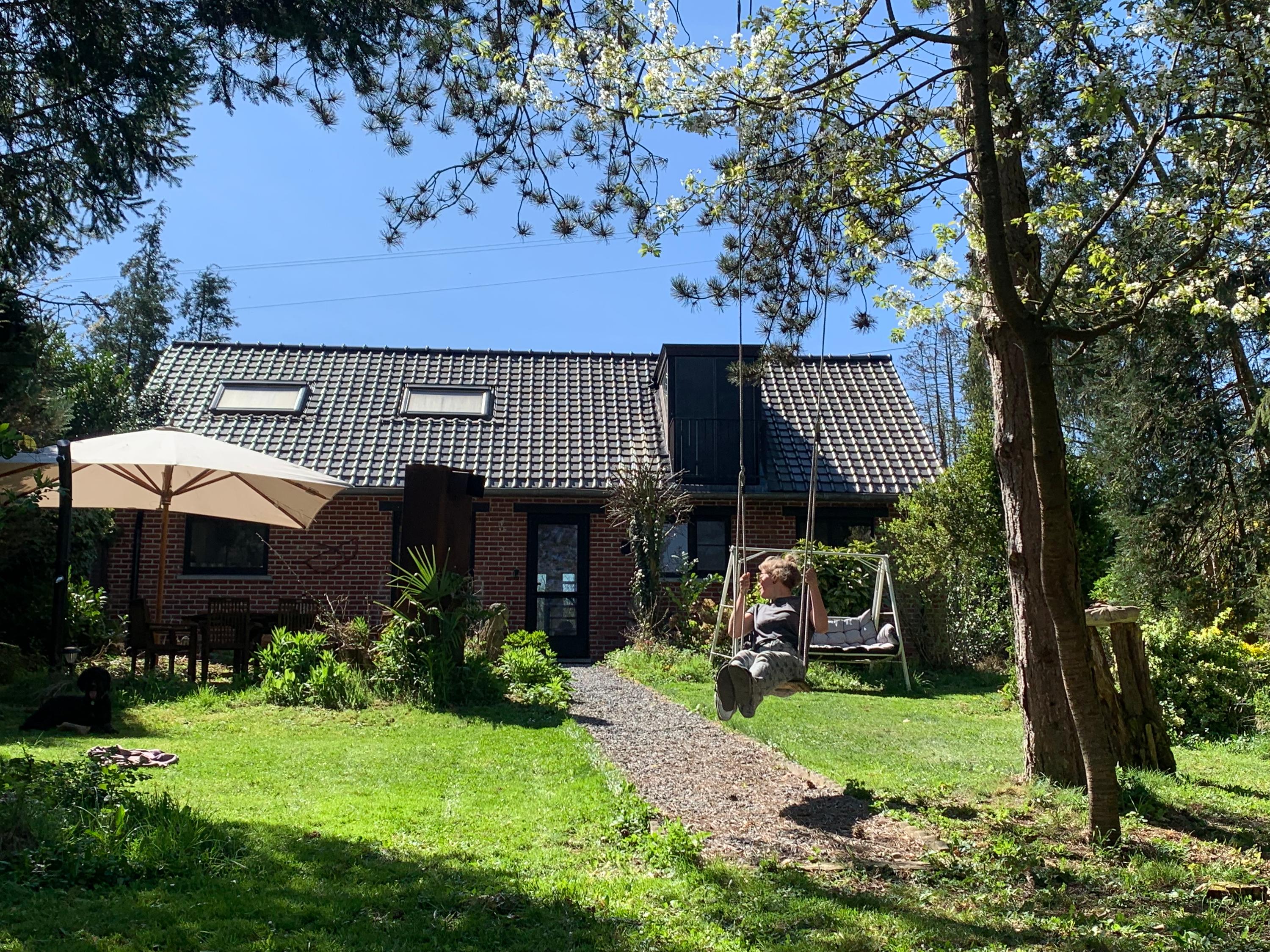 De omheinde tuin