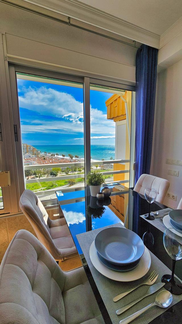 Het uizticht op zee vanaf je appartement