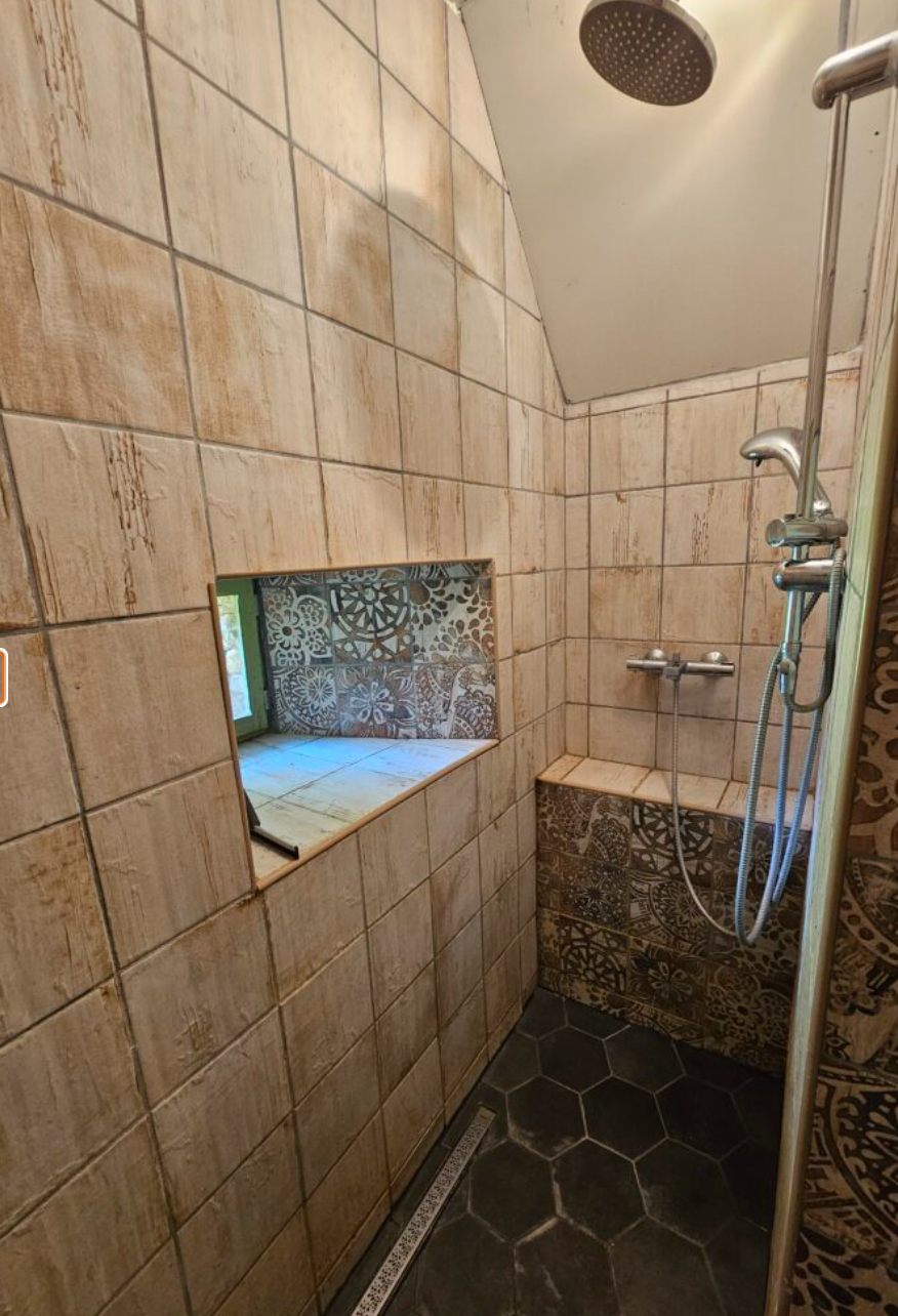 Badkamer tweepersoonsgîte  