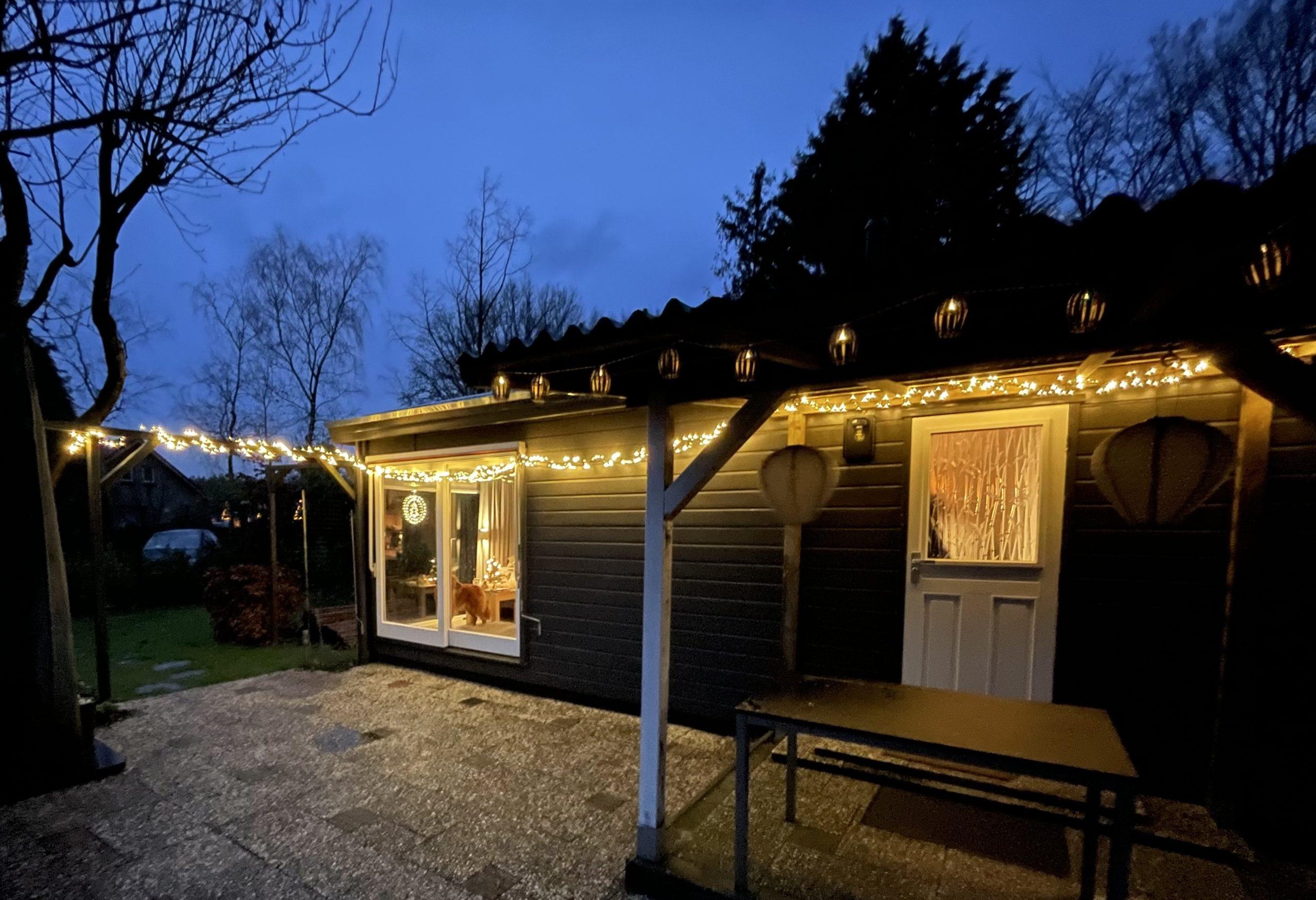 Het Nova Scotia Huisje in de avond